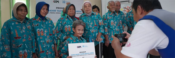 IB IFXPoin, IFXMart dan Broker XM Program CSR